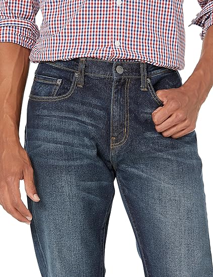 Classic Straight-Leg Denim Jeans｜Durable Stretch Fabric & Clean Silhouette